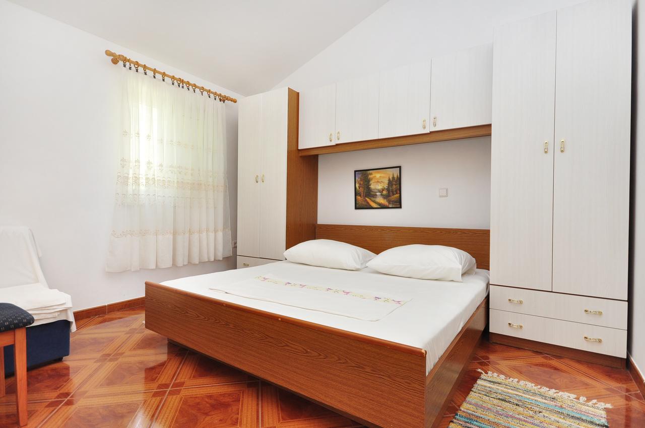 Apartments Marija Pisak Exterior foto